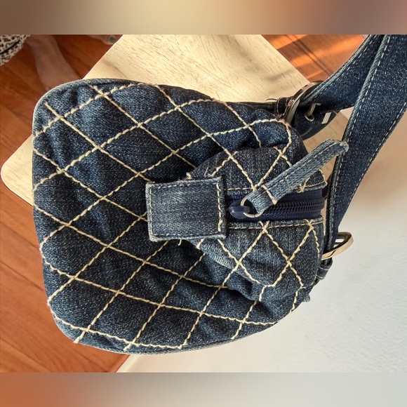 Vera Bradley Stylish Denim Shoulder Bag - Picture 8 of 14